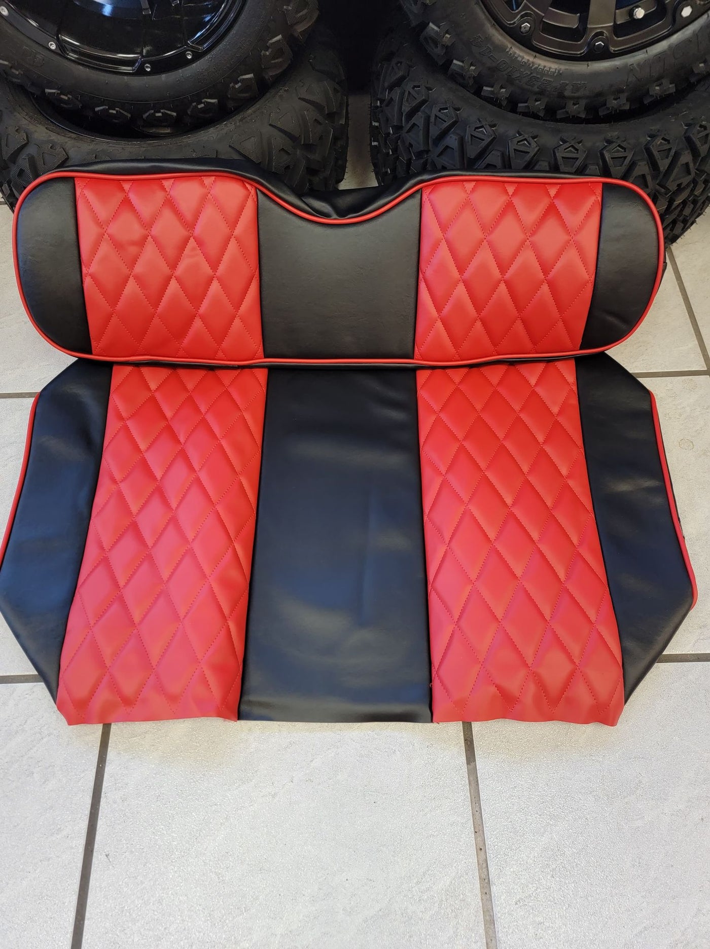 Ez-Go / Ezgo Txt & Rxv & Valor Custom Diamond Stitch Black/Red Seat Covers