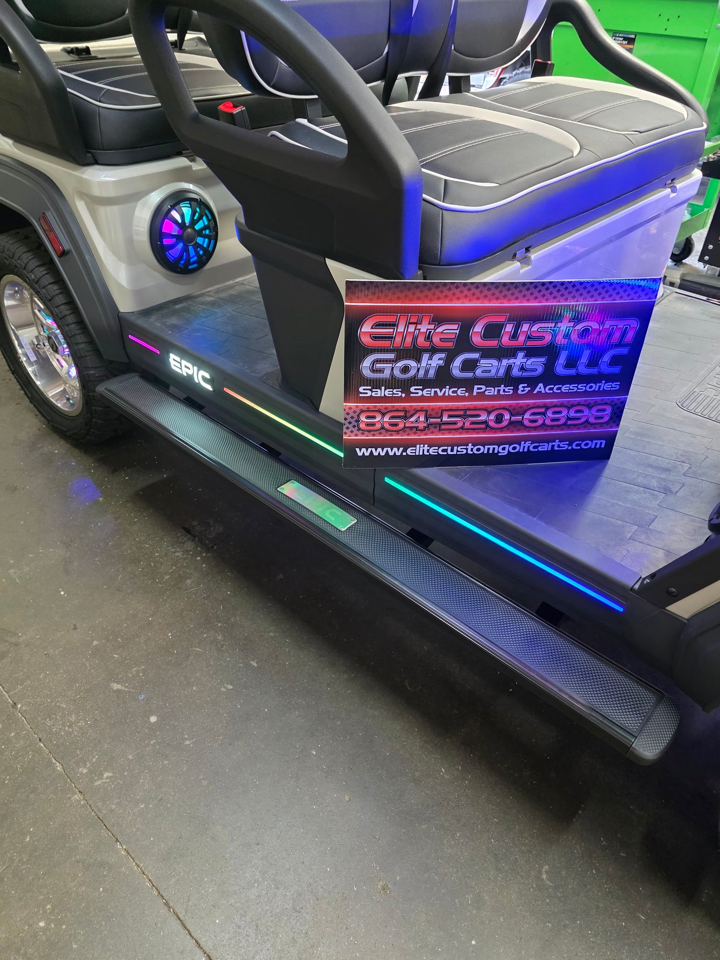 EPIC E40FX AND E60FX RUNNING BOARDS SIDE STEPS