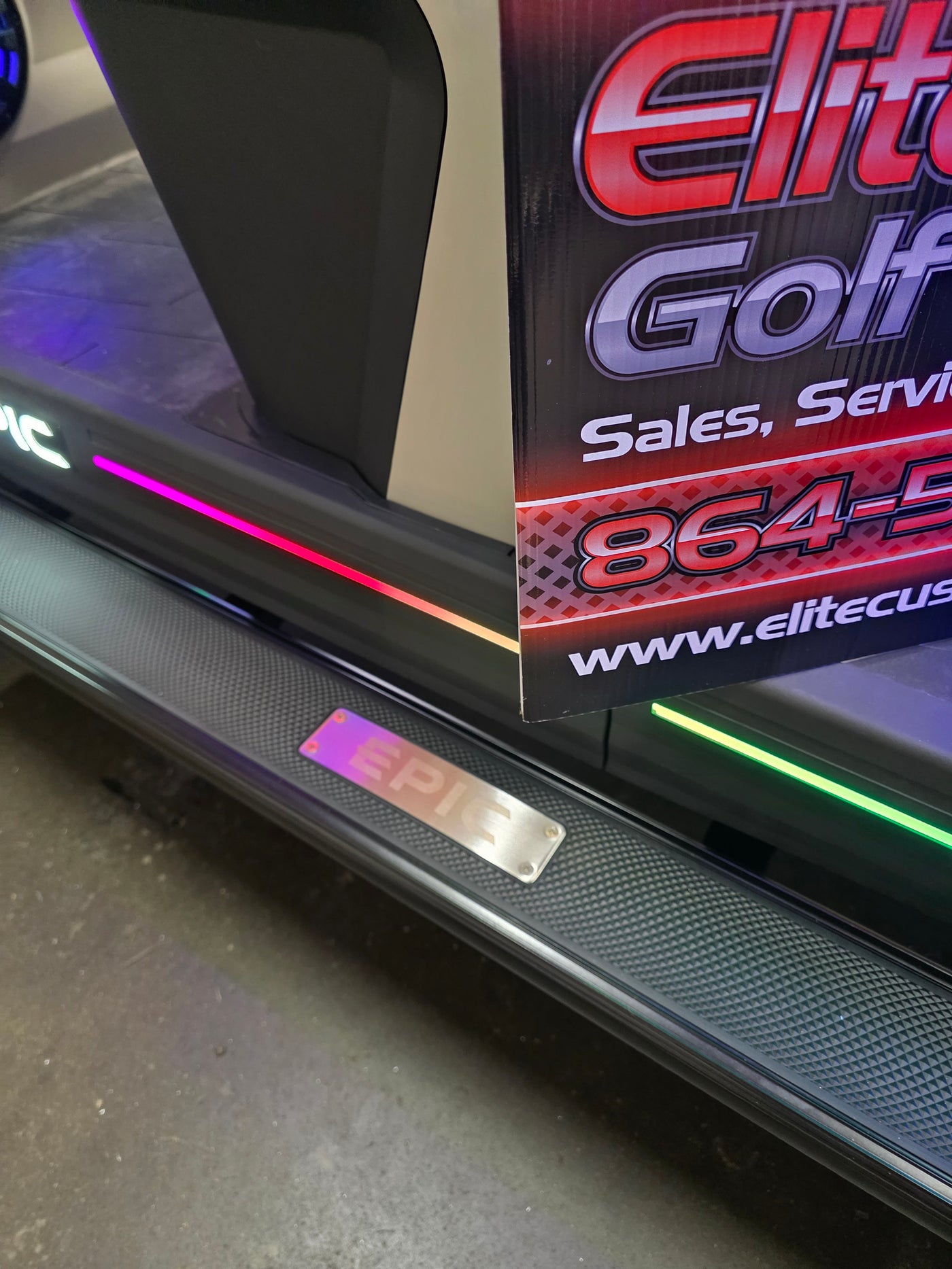 EPIC E40FX AND E60FX RUNNING BOARDS SIDE STEPS